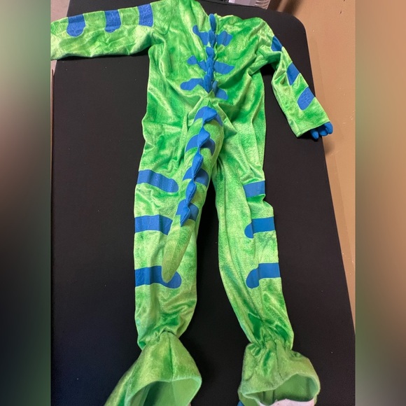 Halloween Triceratops Dinosaur Unisex Costume 
Size Small - Suit-Booties-Hood - Picture 5 of 13